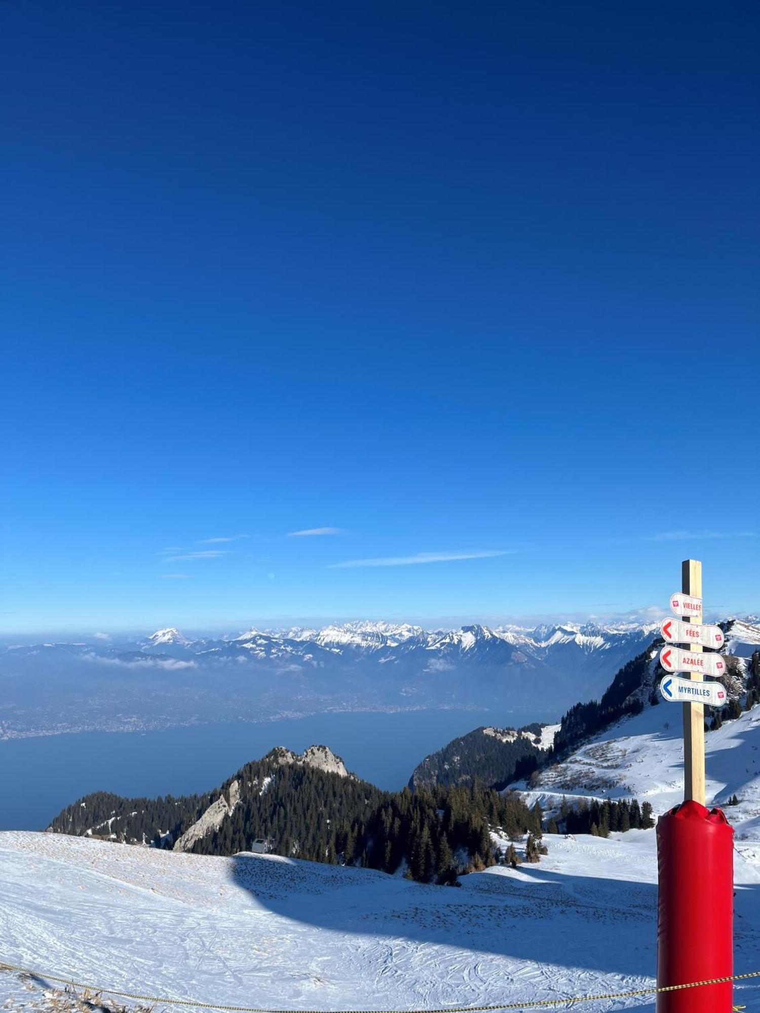 Ibis Budget Thonon Les Bains Exterior foto