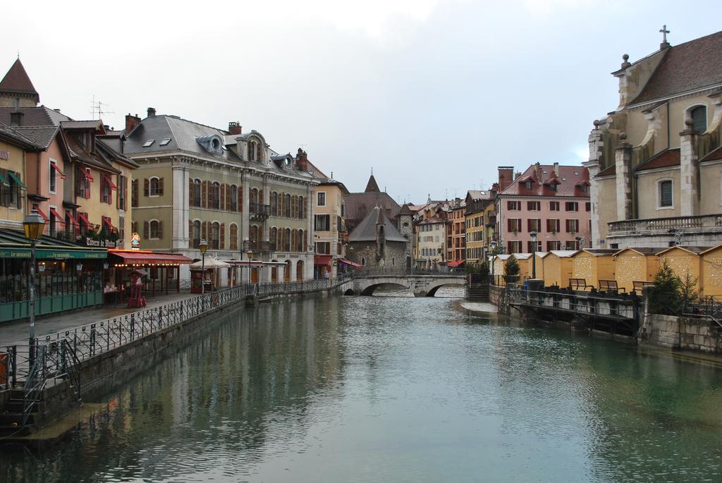 Ibis Budget Thonon Les Bains Exterior foto
