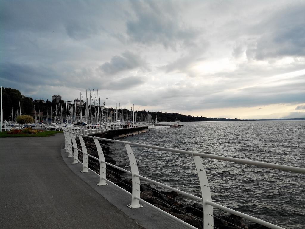 Ibis Budget Thonon Les Bains Exterior foto