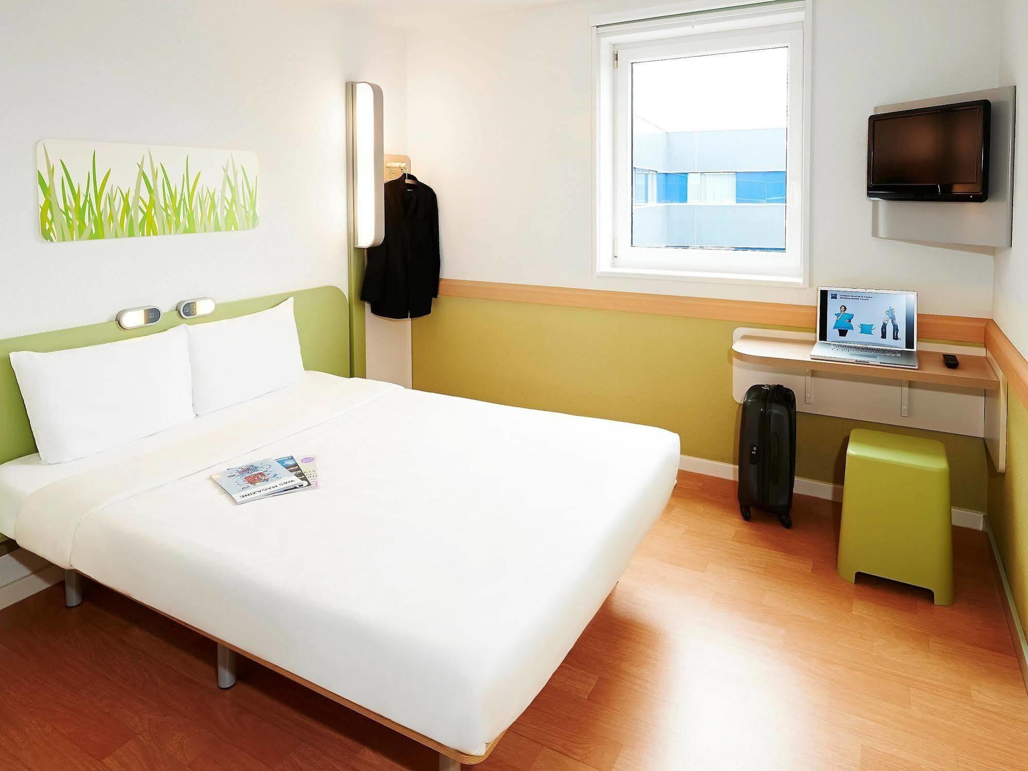 Ibis Budget Thonon Les Bains Exterior foto
